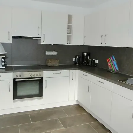 Beekenhof アパート Bommelsen